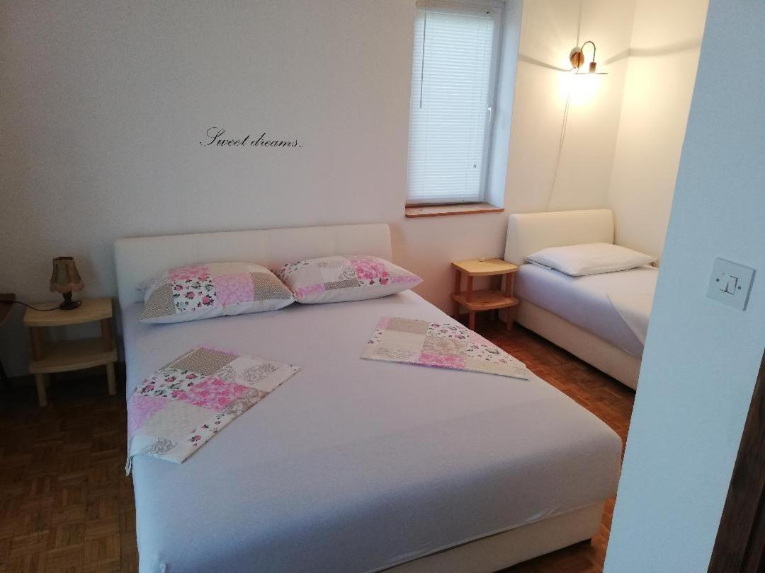Holiday Home Villa Marin Stanici Exterior foto